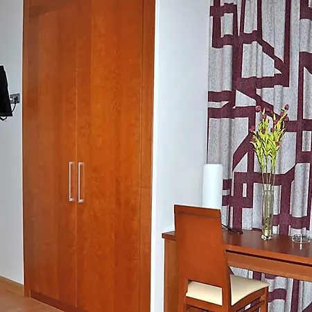 Jarama Hotel 2*