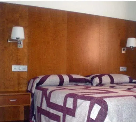 Hotel Jarama 2*
