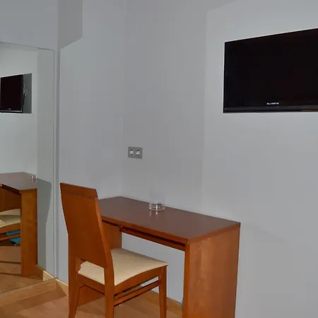 Jarama Hotel 2*